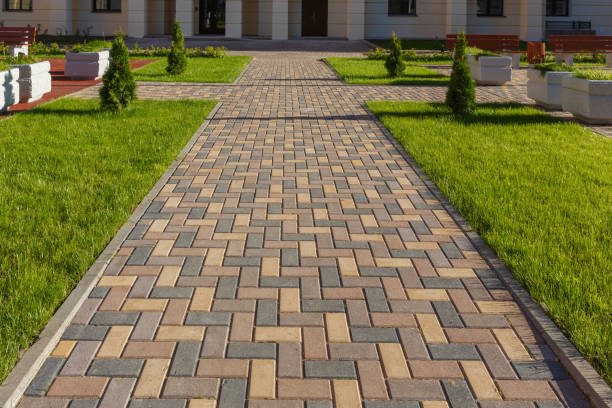 Best Driveway Pavers Contractor  in Lakeview, OR